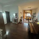 La Casa Di Fred Rom