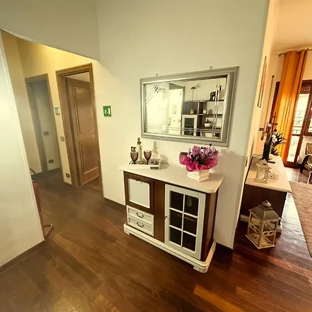 La Casa Di Fred Rom